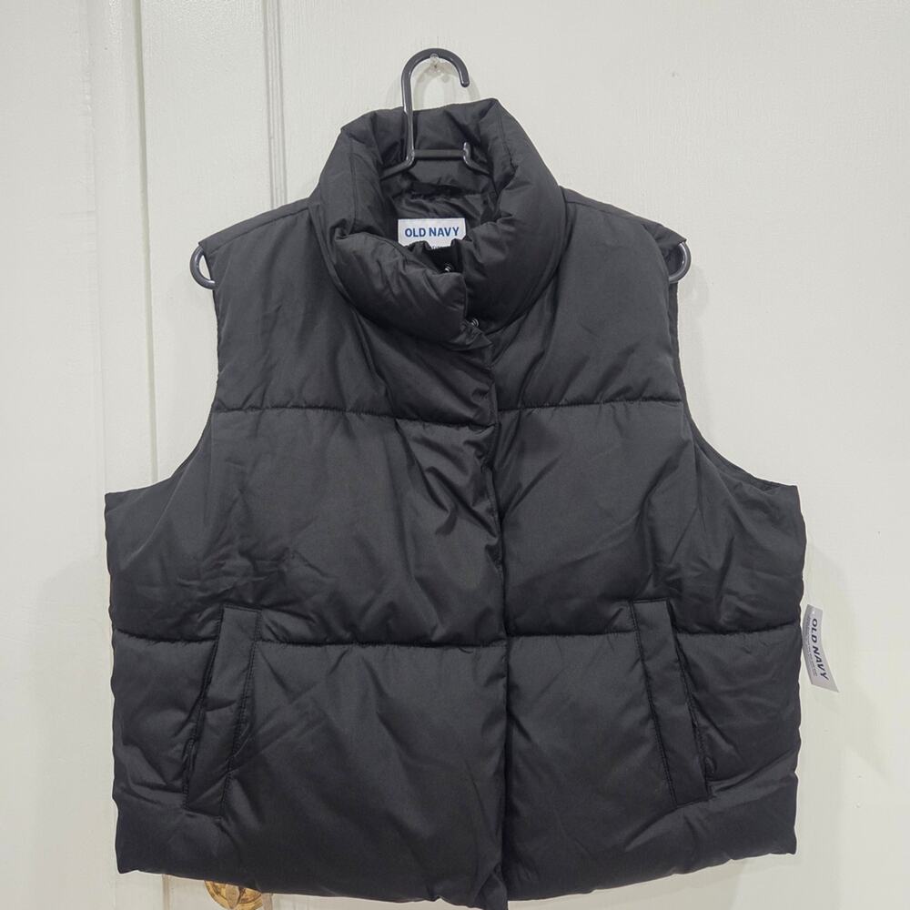 Old Navy Black Quilted Puffer Vest Small Petite